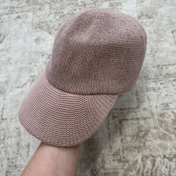 Wyeth Hat Cap Strap Back Pink Knit Baseball Style Adjustable Womens Casual - Picture 1 of 9